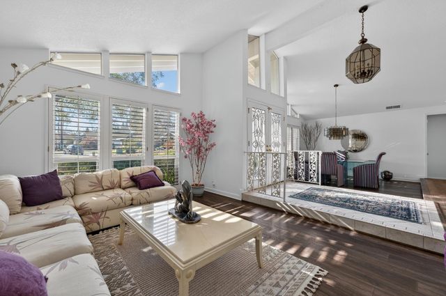 5149 Molakini Ct, Fair Oaks, CA 95628