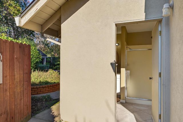 5149 Molakini Ct, Fair Oaks, CA 95628