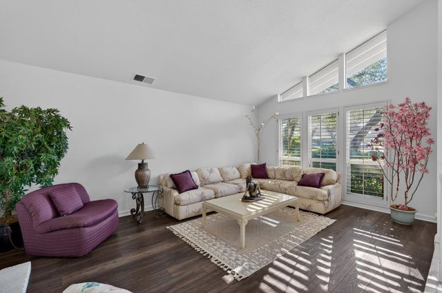 5149 Molakini Ct, Fair Oaks, CA 95628