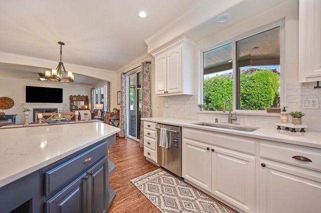 1603 Manasco Cir, Folsom, CA 95630