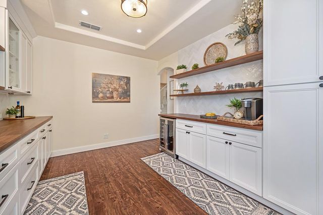 1603 Manasco Cir, Folsom, CA 95630