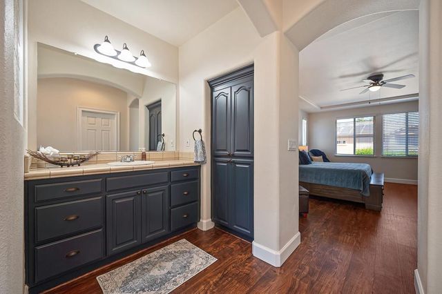 1603 Manasco Cir, Folsom, CA 95630