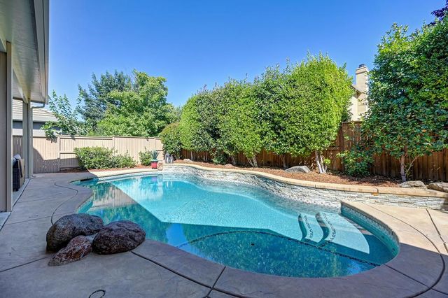 1603 Manasco Cir, Folsom, CA 95630