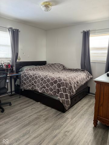 2305 Radcliffe Avenue, Indianapolis, IN 46227