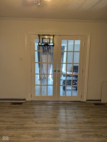 2305 Radcliffe Avenue, Indianapolis, IN 46227