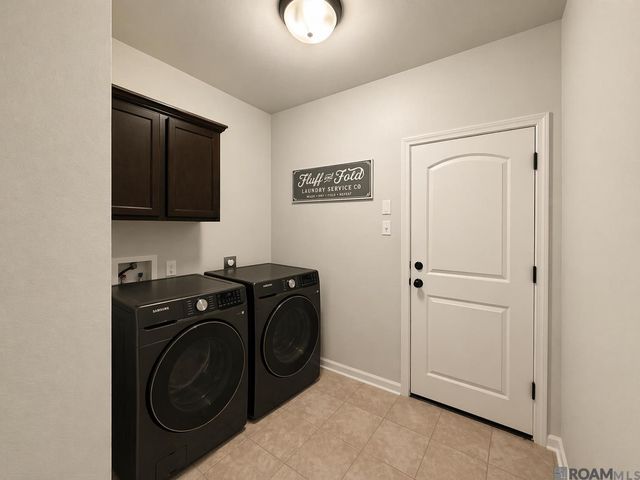 37194 Corvette Dr, Prairieville, LA 70769