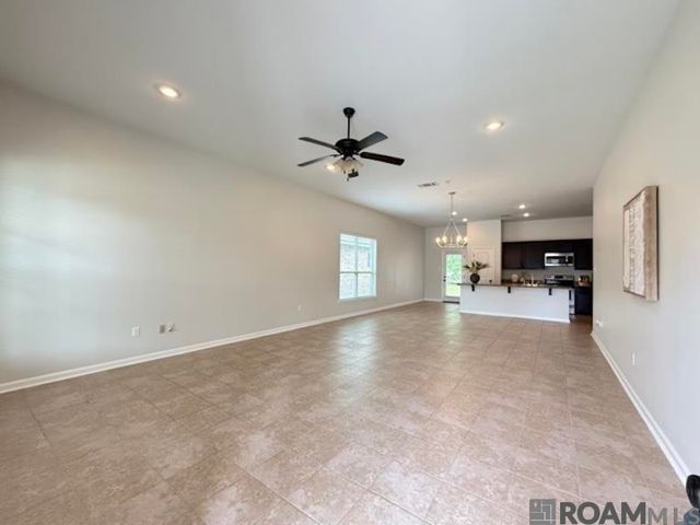 37194 Corvette Dr, Prairieville, LA 70769