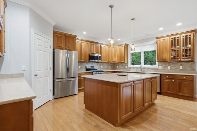 20880 Wyngate Court, South Bend, IN 46614