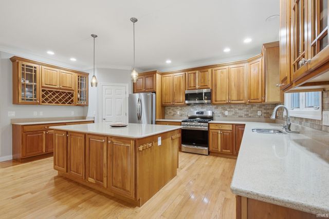 20880 Wyngate Court, South Bend, IN 46614