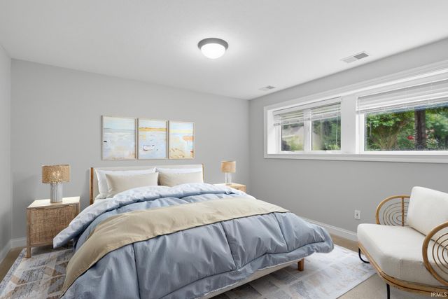 20880 Wyngate Court, South Bend, IN 46614