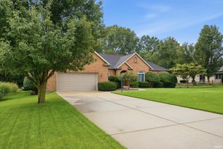 20880 Wyngate Court, South Bend, IN 46614