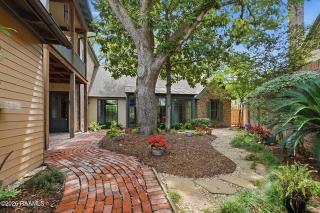 109 Kings Walk, Lafayette, LA 70503