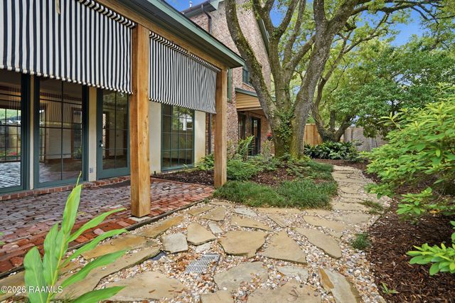 109 Kings Walk, Lafayette, LA 70503