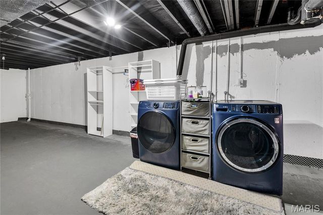 12178 El Camara Drive, Florissant, MO 63033