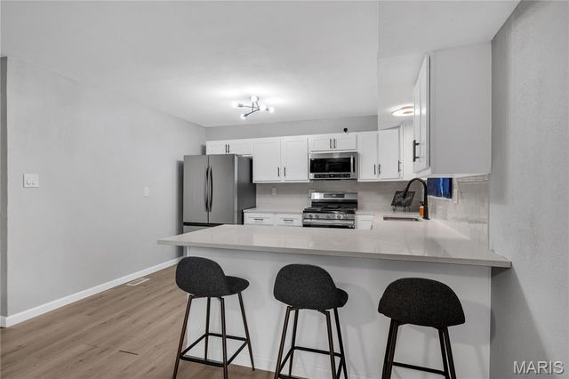 12178 El Camara Drive, Florissant, MO 63033