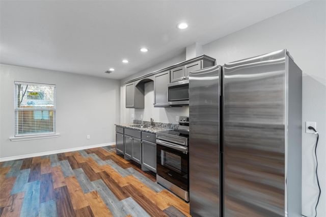 8714 Quinn Street A, Dallas, TX 75217