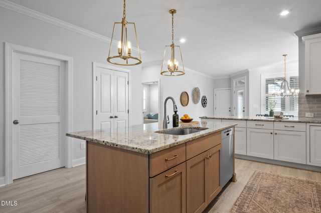 70 Bluffwood Avenue, Chapel Hill, NC 27516