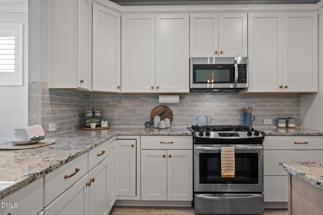 70 Bluffwood Avenue, Chapel Hill, NC 27516