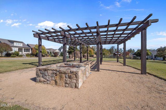 70 Bluffwood Avenue, Chapel Hill, NC 27516