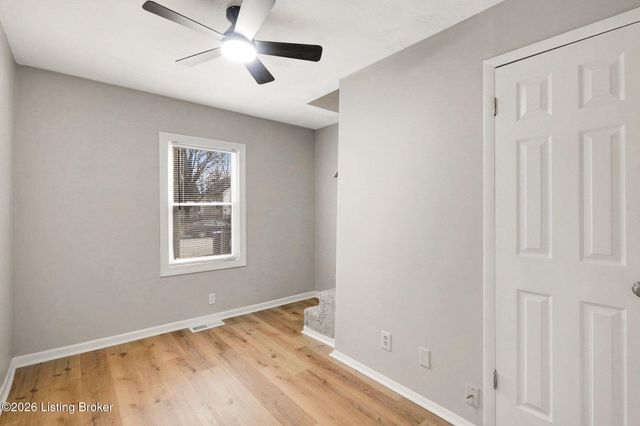 927 Dresden Ave, Louisville, KY 40215