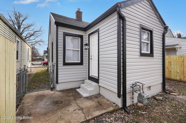 927 Dresden Ave, Louisville, KY 40215