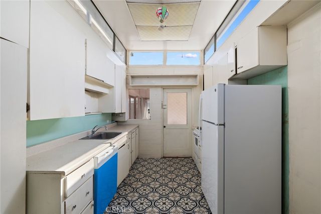 1841 Citrus View Avenue, Duarte, CA 91010
