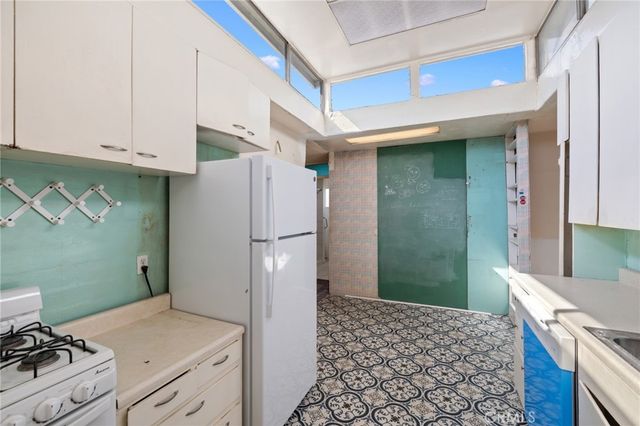 1841 Citrus View Avenue, Duarte, CA 91010