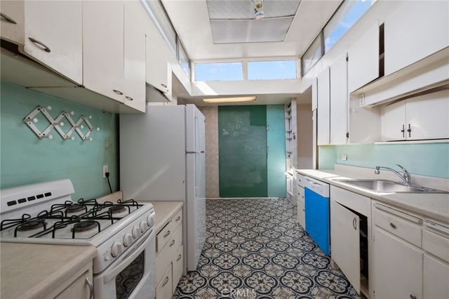 1841 Citrus View Avenue, Duarte, CA 91010