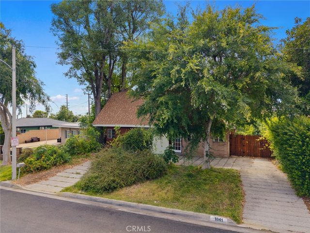 1841 Citrus View Avenue, Duarte, CA 91010