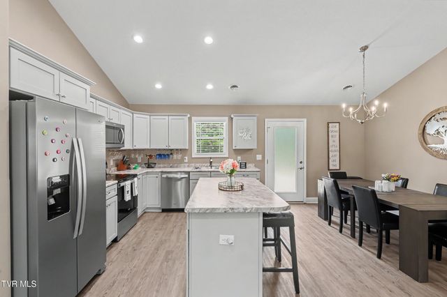 919 Martingale Drive, Greeneville, TN 37743