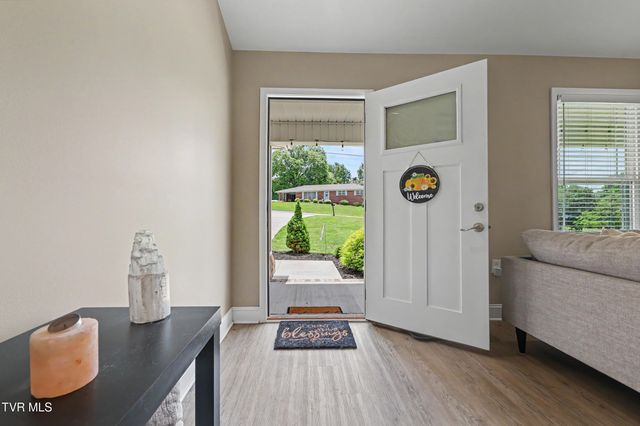 919 Martingale Drive, Greeneville, TN 37743