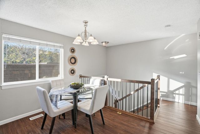 301 S Liberty Lake Rd, Liberty Lake, WA 99019