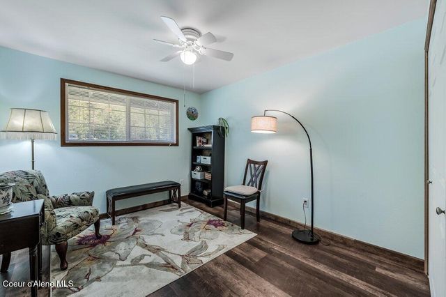 6364 Bottle Bay RD, Sagle, ID 83860