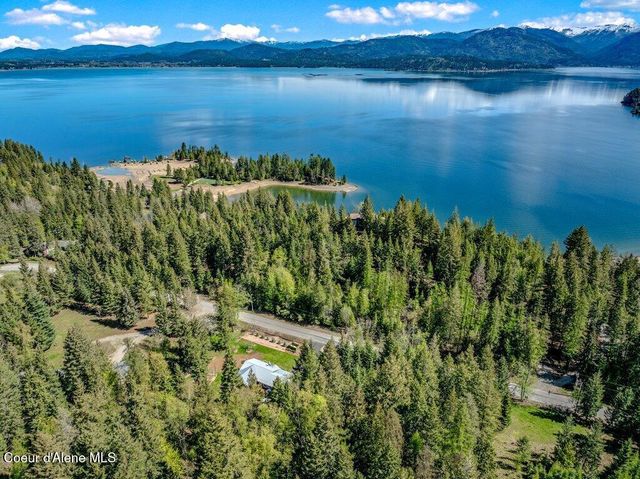 6364 Bottle Bay RD, Sagle, ID 83860