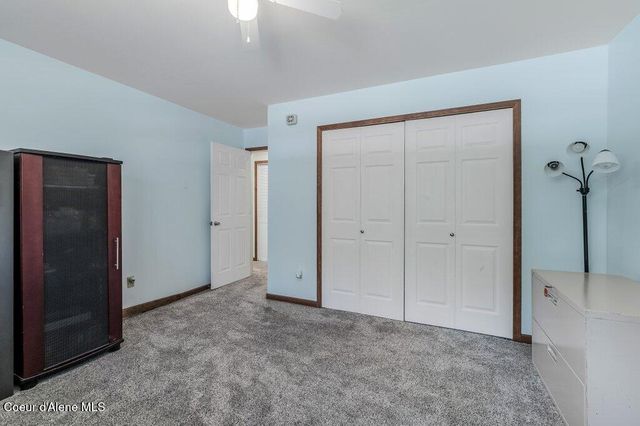 6364 Bottle Bay RD, Sagle, ID 83860