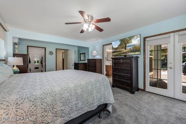 6364 Bottle Bay RD, Sagle, ID 83860