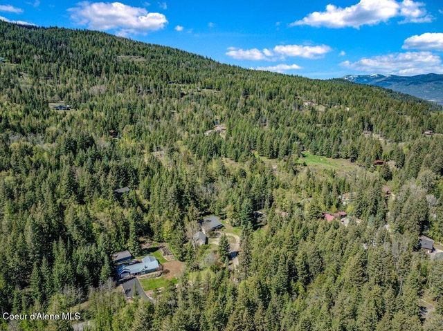 6364 Bottle Bay RD, Sagle, ID 83860
