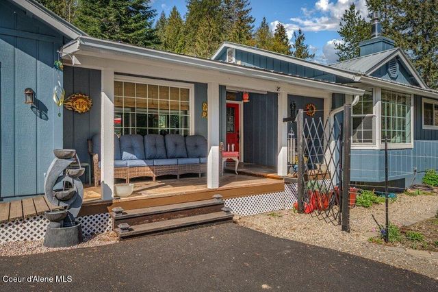6364 Bottle Bay RD, Sagle, ID 83860