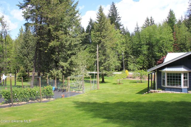 6364 Bottle Bay RD, Sagle, ID 83860