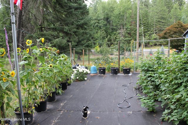 6364 Bottle Bay RD, Sagle, ID 83860