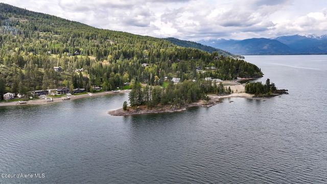 6364 Bottle Bay RD, Sagle, ID 83860