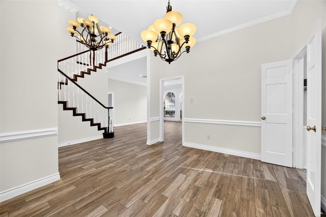 19602 Laurel Park Lane, Houston, TX 77094