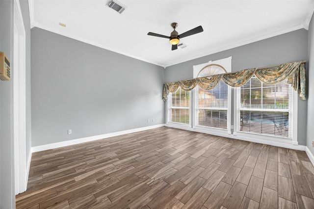 19602 Laurel Park Lane, Houston, TX 77094