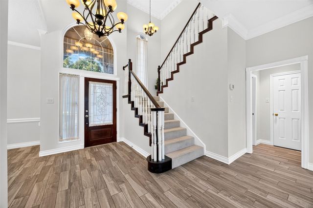 19602 Laurel Park Lane, Houston, TX 77094