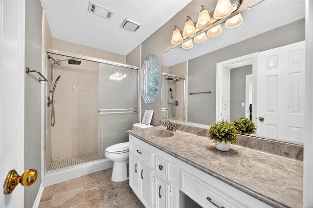 19602 Laurel Park Lane, Houston, TX 77094