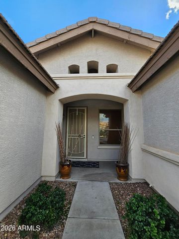 8805 W GLENN Drive, Glendale, AZ 85305