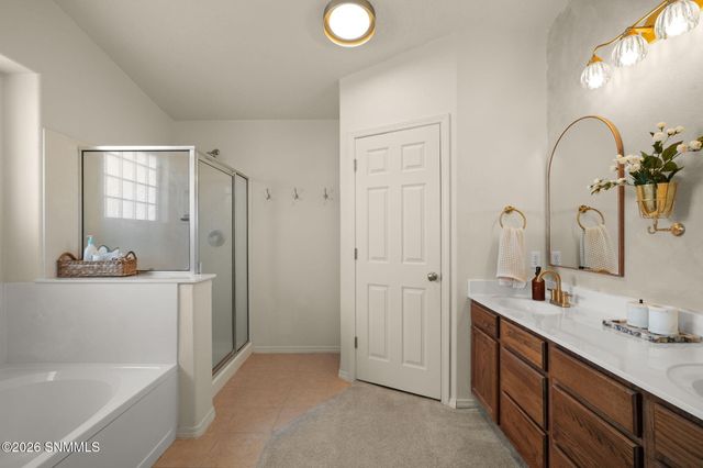 2507 Silver Hawk Avenue, Las Cruces, NM 88011