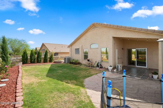 2507 Silver Hawk Avenue, Las Cruces, NM 88011