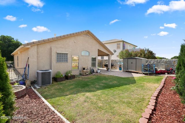 2507 Silver Hawk Avenue, Las Cruces, NM 88011