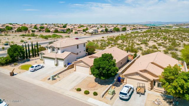2507 Silver Hawk Avenue, Las Cruces, NM 88011